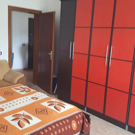 Apartment Apartament Me Qera Golem (Tirana)